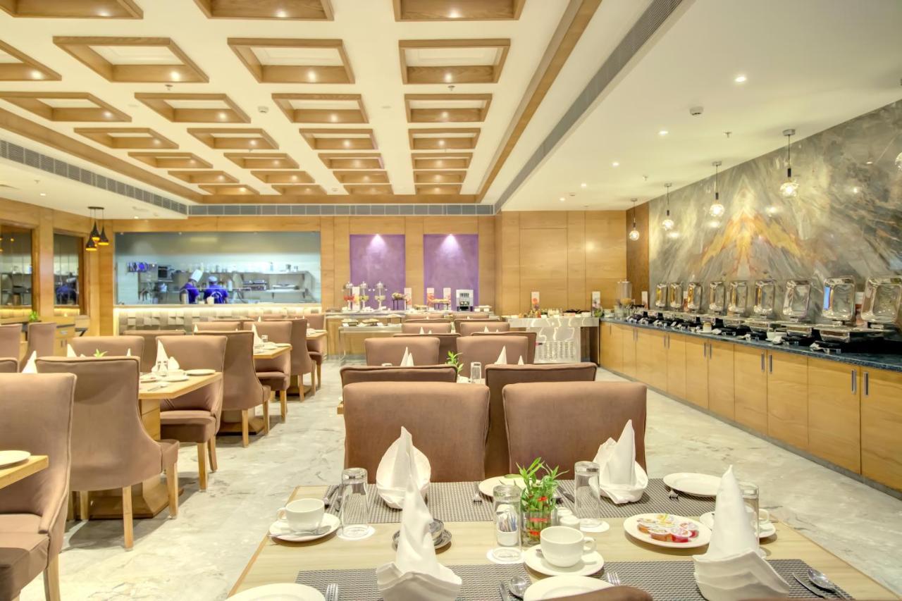 Cygnett Park Bl Hotel Jaipur Ngoại thất bức ảnh
