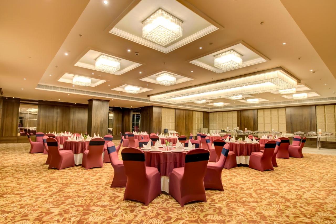 Cygnett Park Bl Hotel Jaipur Ngoại thất bức ảnh