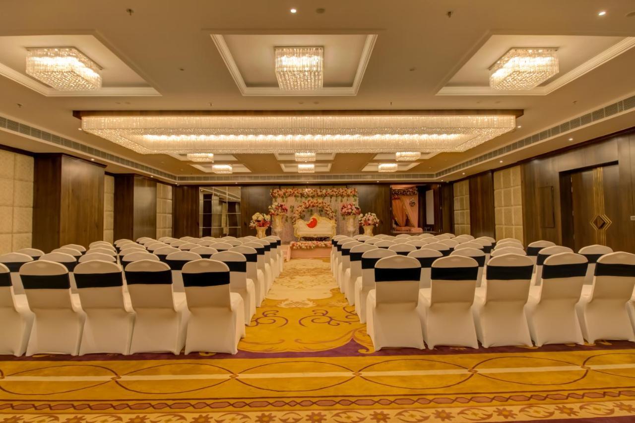 Cygnett Park Bl Hotel Jaipur Ngoại thất bức ảnh