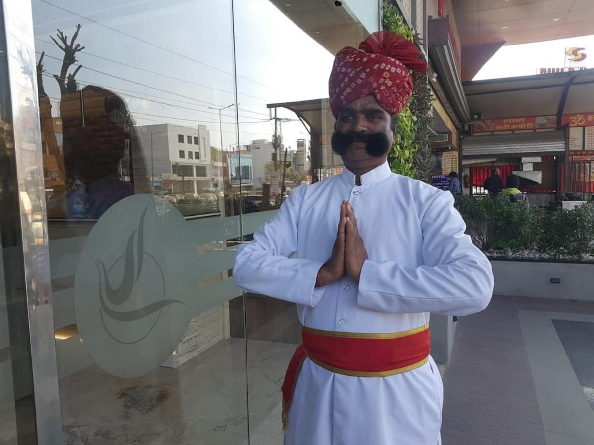 Cygnett Park Bl Hotel Jaipur Ngoại thất bức ảnh