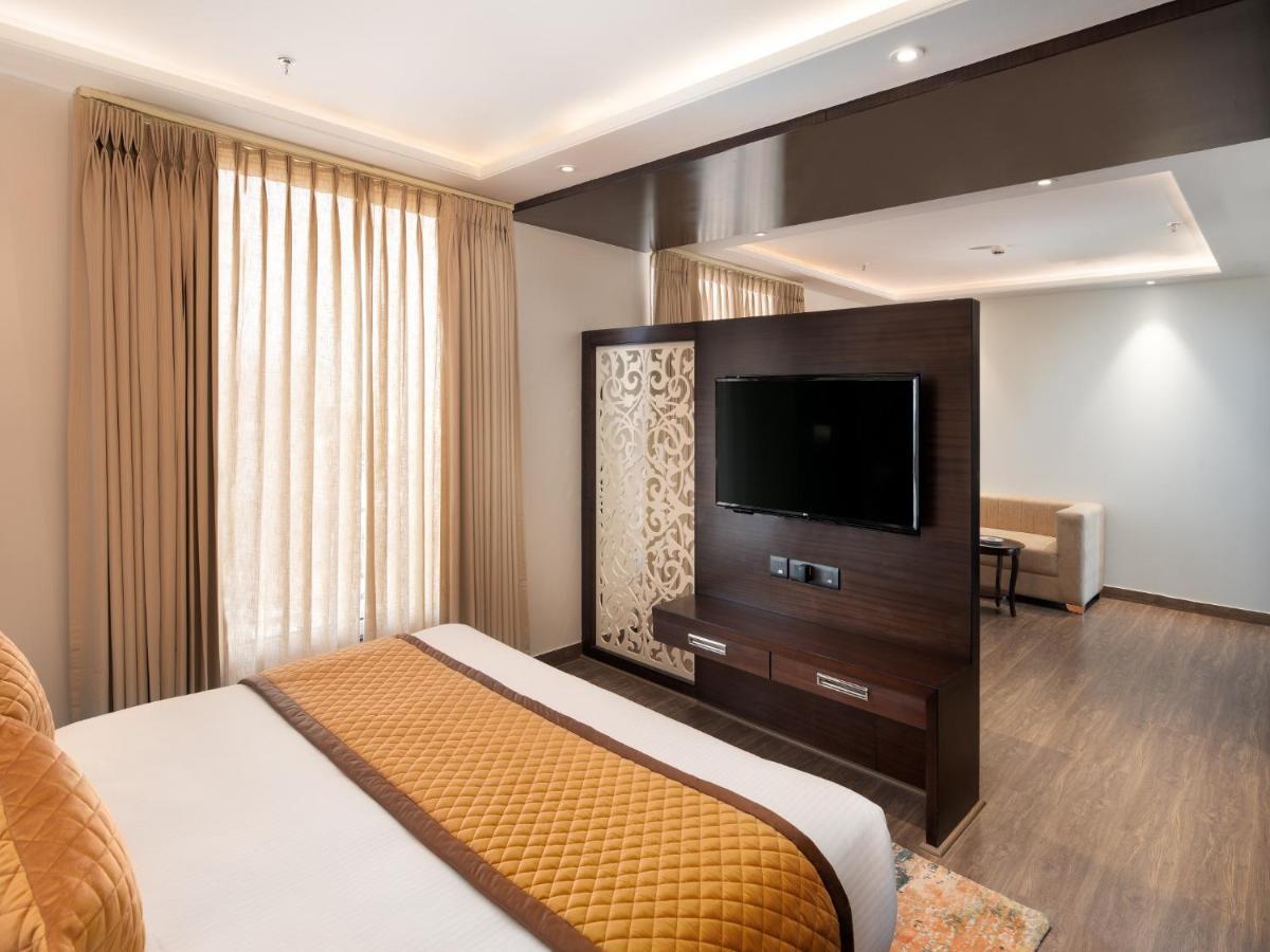 Cygnett Park Bl Hotel Jaipur Ngoại thất bức ảnh