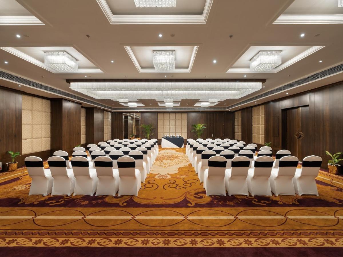 Cygnett Park Bl Hotel Jaipur Ngoại thất bức ảnh