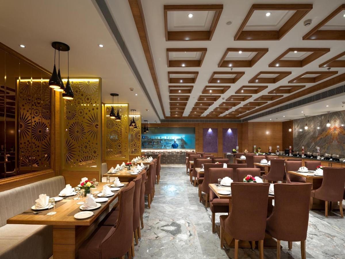 Cygnett Park Bl Hotel Jaipur Ngoại thất bức ảnh
